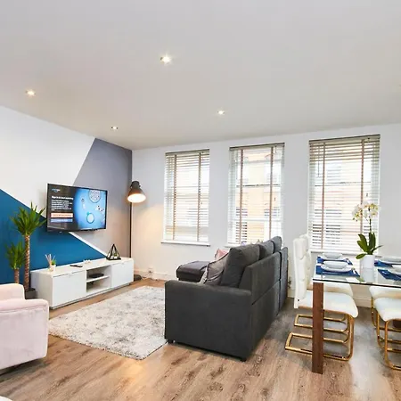 Apartment Stunning 2 Bed - Location