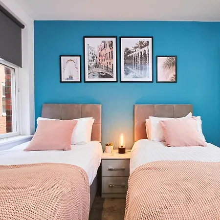 Stunning 2 Bed - Location Leeds (West Yorkshire)