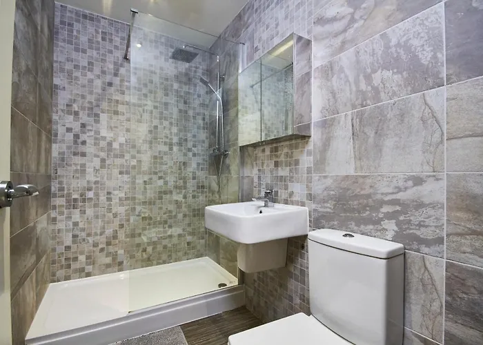 Apartment Stunning 2 Bed - Location *